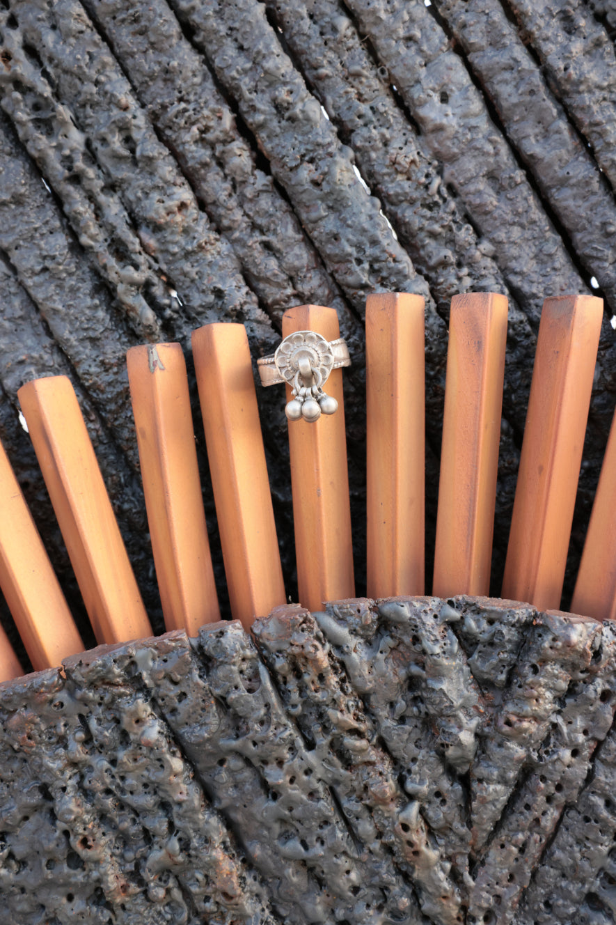 Tira ring
