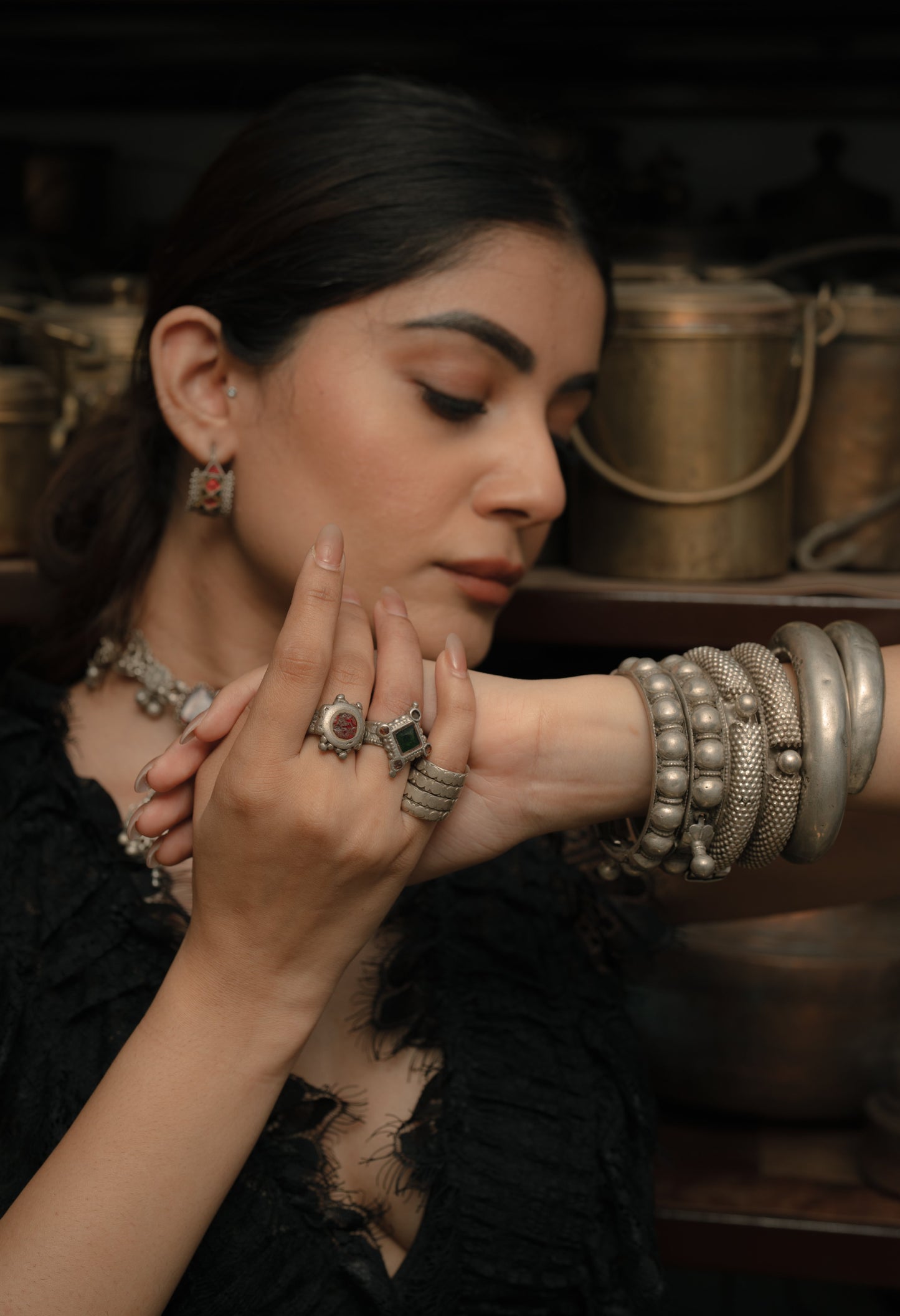 Anik ring