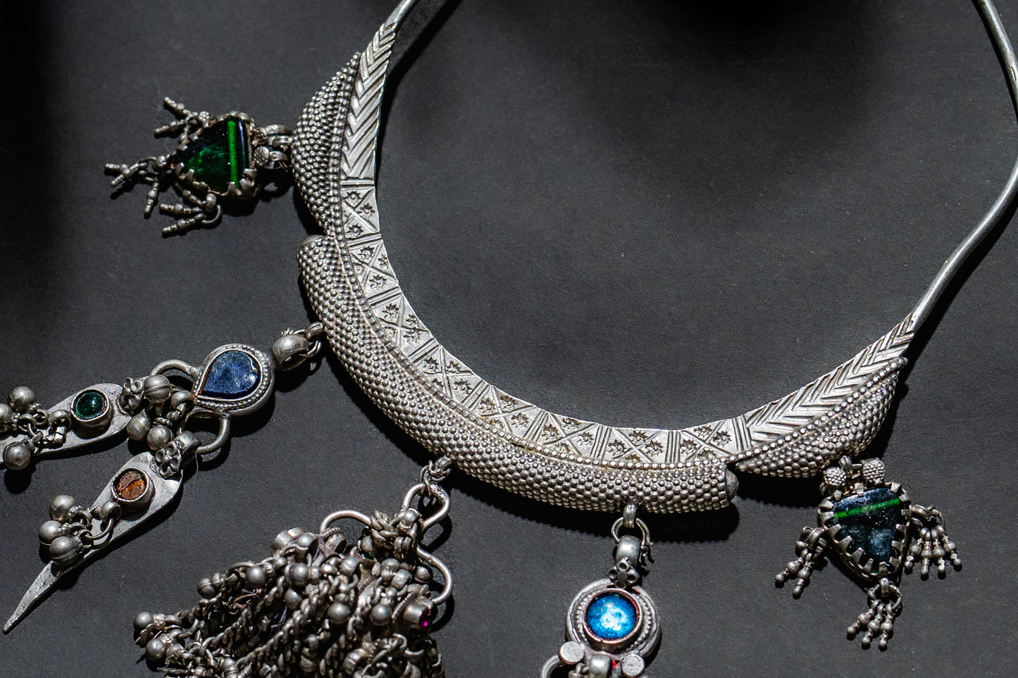 Aisha neckpiece