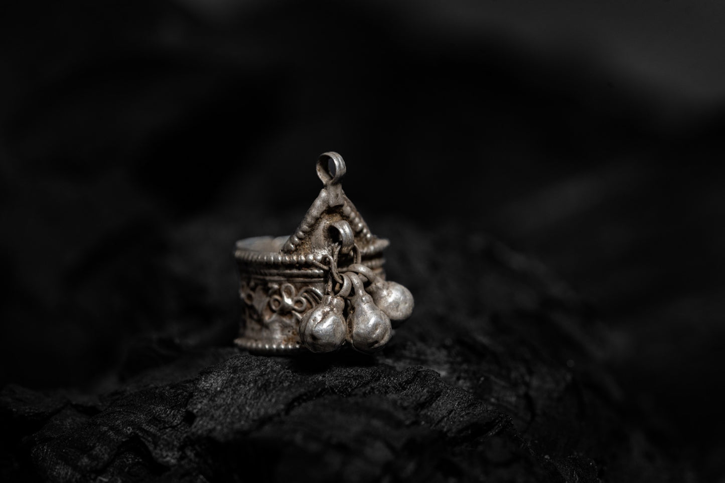 Vedya ring