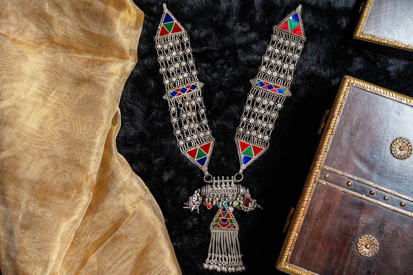 Adira Neckpiece
