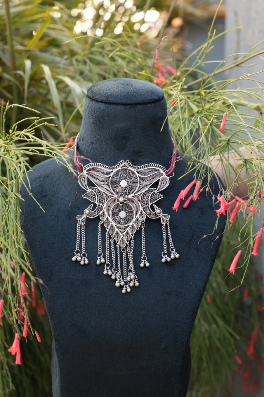 Safa choker