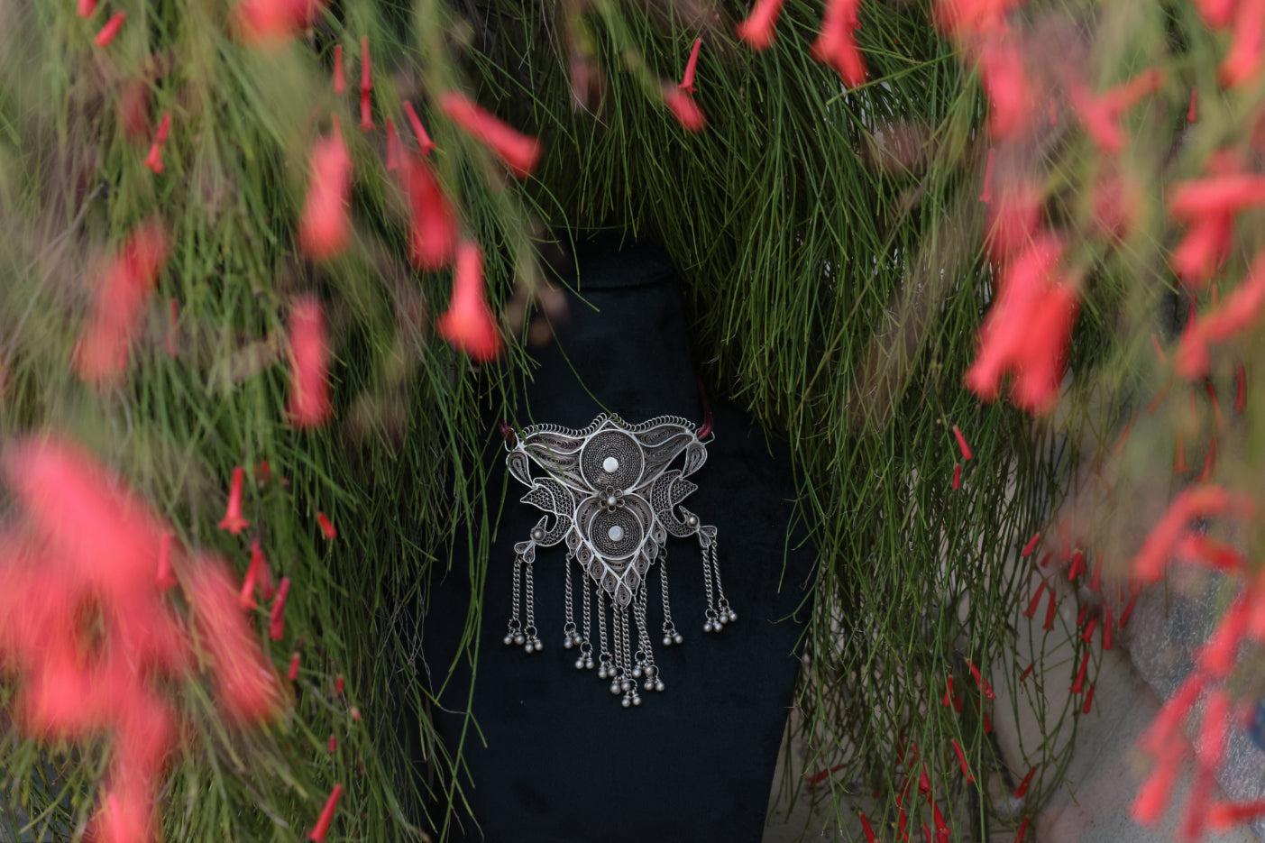 Safa choker
