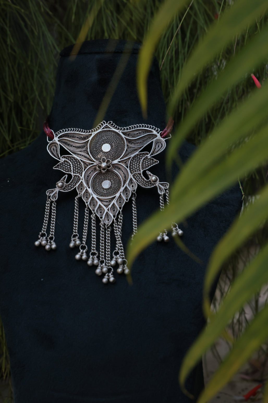 Safa choker