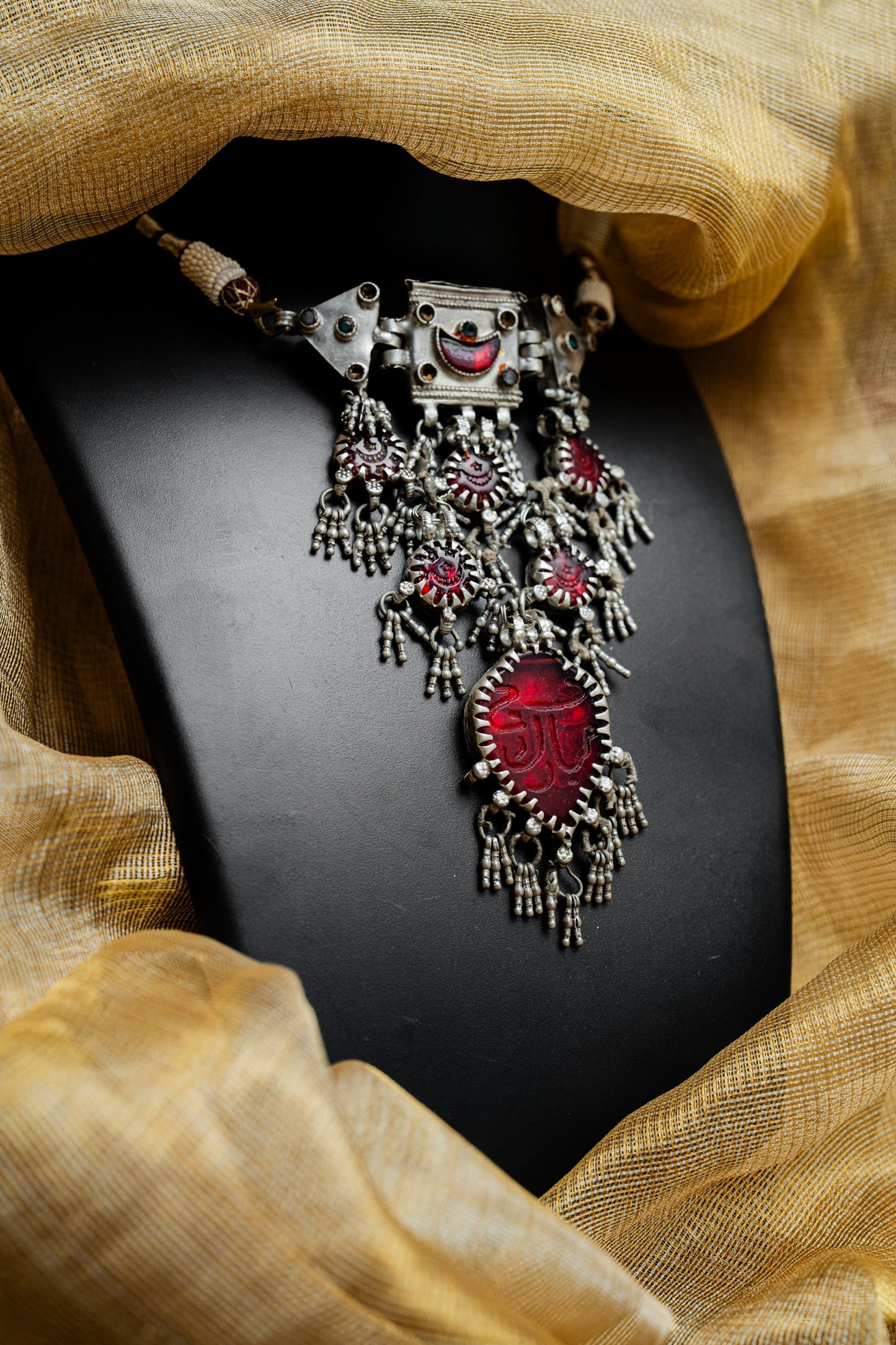 Maham necklace