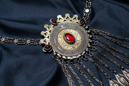 Daria neckpiece